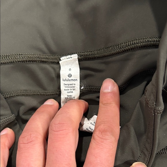 lululemon fast and free 5 pockets legging 7/8 length in forest green - Picture 4 of 7